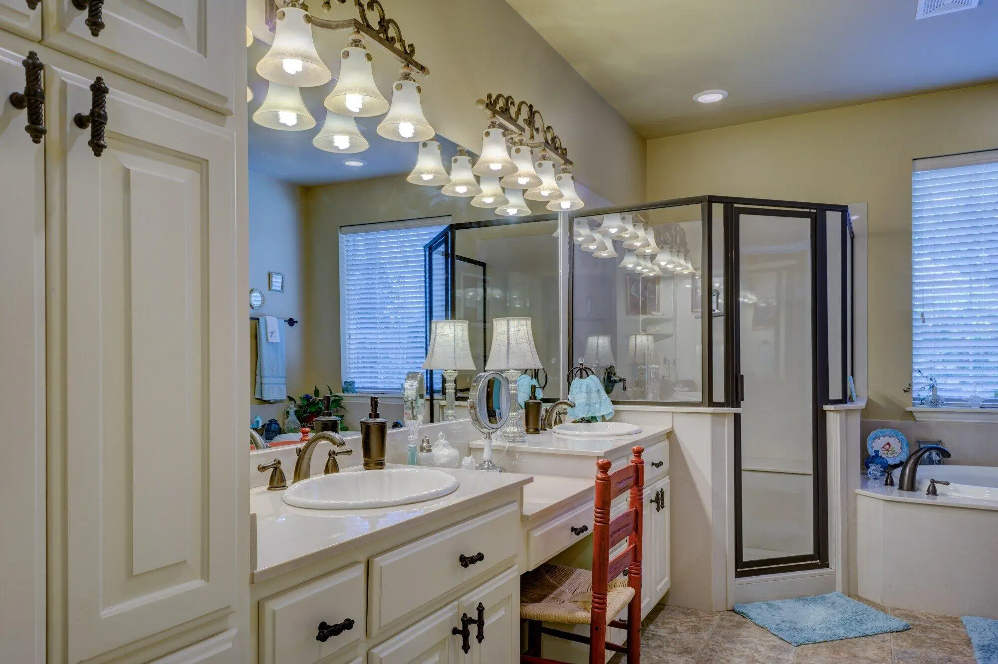 Deep Cleaning Tips for Vacation Rentals: Making Your Home Sparkle in Steamboat Springs, CO