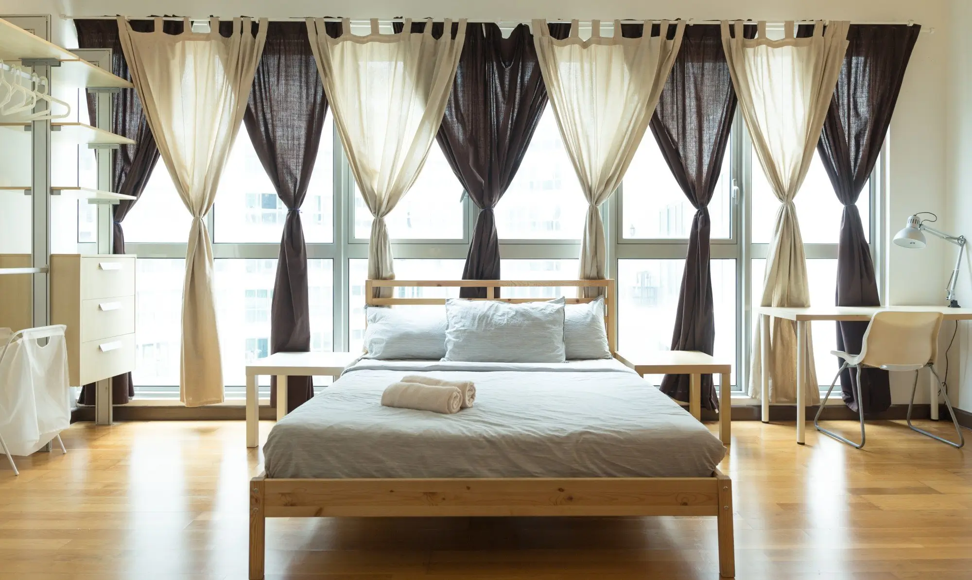 Short-Term Rental Management. Vs Long-Term Rental Management